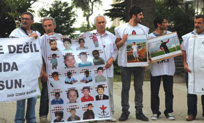 İnsan Hakları Derneği İzmir Şubesi'nin 21. Yaşam Hakkı Nöbeti